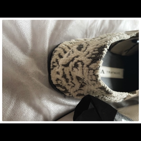 Zara Flats/Mule - Picture 3 of 6